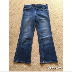 Blue Cult cropped blue jeans size 25